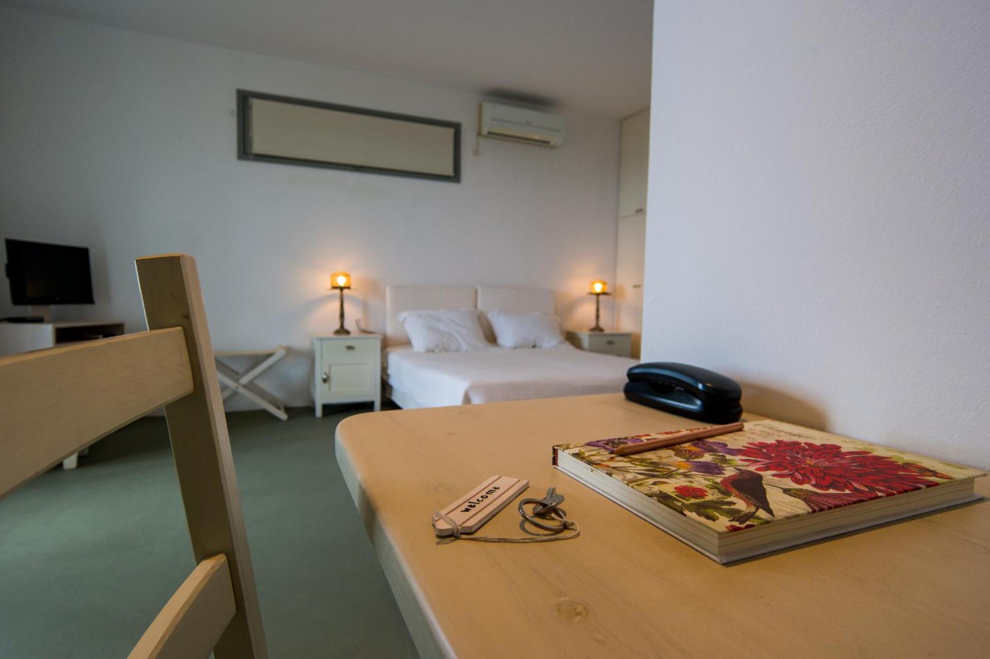 Celini Suites Hotel Marmari  Camera foto